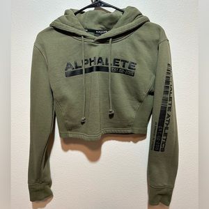 Alphalete cropped hoodie